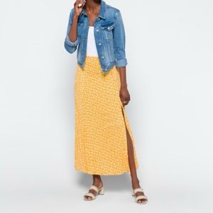 NWT Delilah Side Slit Maxi Skirt